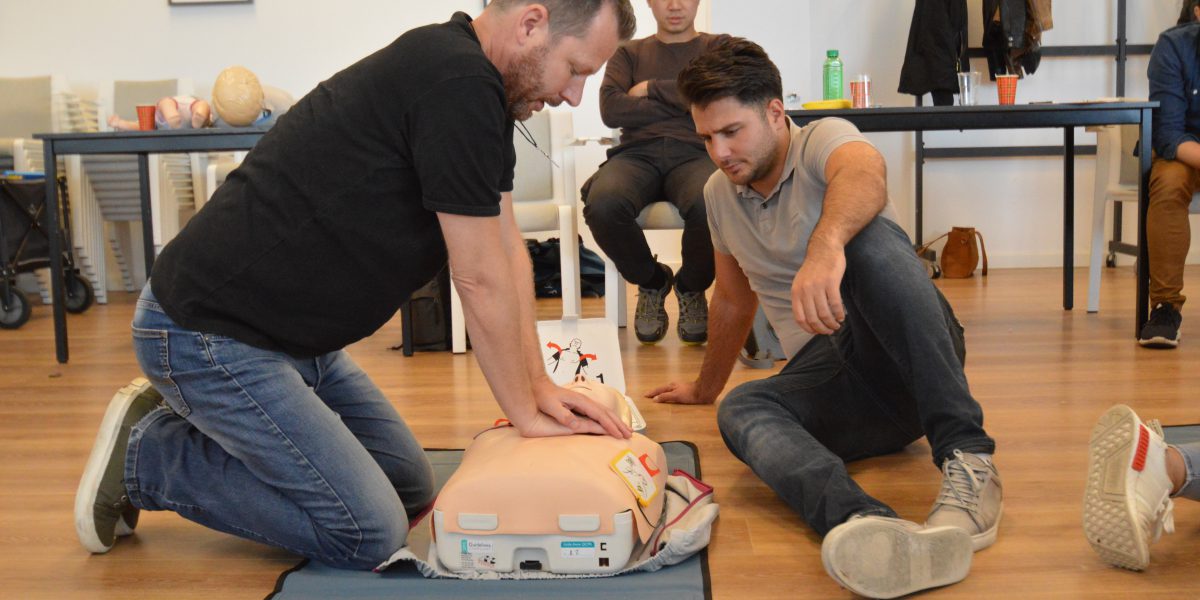 aed-hartstilstand-defibrillator-eduq-tips-opleidingen-hart